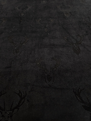 Laser Samt Hirsch VelvetLaser Samt Hirsch Velvet Natur naturfarben hellbeiger Möbelstoff mit Hirschköpfen Hirschgeweih natur Polsterstoff gelasert Samtstoff natürlich schimmernd Hirsch Möbelbezugsstoff mit Hirschen Schwarzwald Schwarzwaldstoff