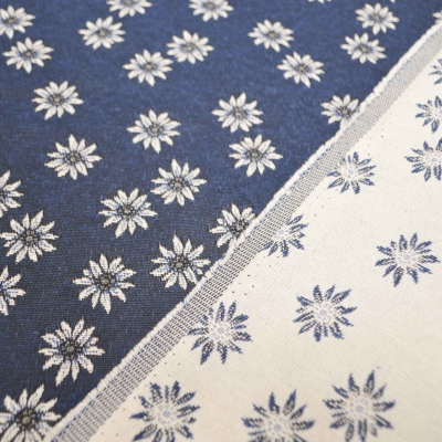 Landhausstil Edelweiß Stoff mit Edelweiss blau Jacquard Jacquardstoff im Landhaus Landhausstoff mit Edelweiß blau