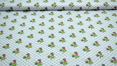 Rosenstoff, Stoff mit Rosen und Rauten, Landhausstoff Dekostoff im Landhausstil