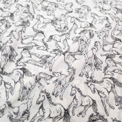 Reststück Pferde Polyester Pferd Pferdestoff Pferdeblusen Pferde Schimmel  Stoffschnäppchen Angebot Schnäppchen Angebot nähen Stoffpakete  Materialpakete Sale offer