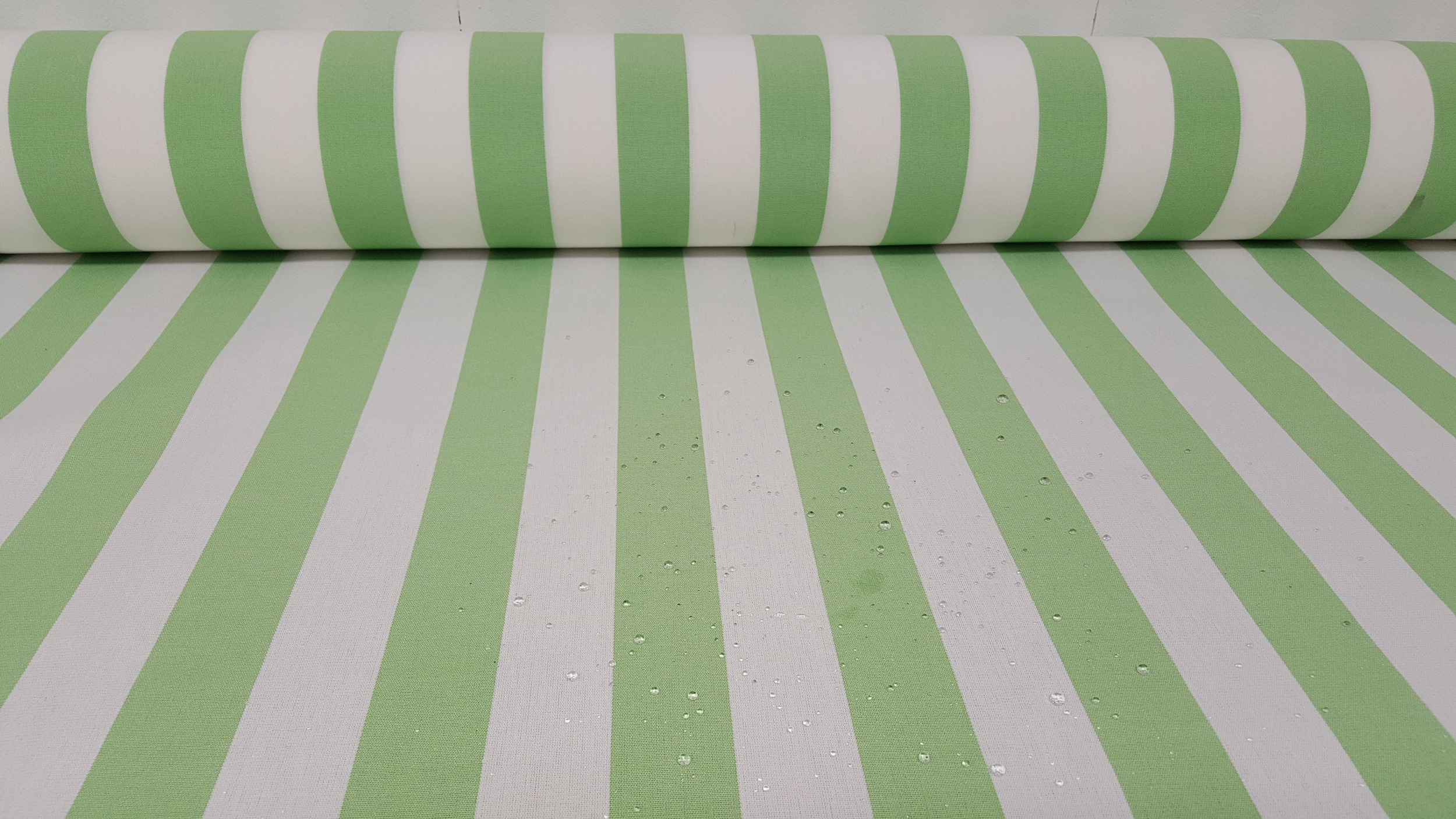 Markisenstoff grün-weiß gestreift 320cm breit Stoff für Markisen Outdoorstoff T7 