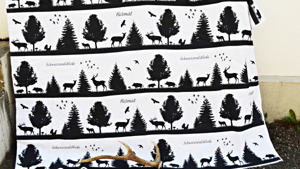Mini-Panel, kleines Panel, Schwarzwaldstoff, Heimatliebe, Schwarzwaldliebe, Panel, Landhaus-Panel, Panel im Landhausstil, Schwarzwaldpanel, Panel, Hirsche Landhausstil Landhausstoff Dekostoff im Landhausstil, Schwarzwald, Schwarzwaldkollektion