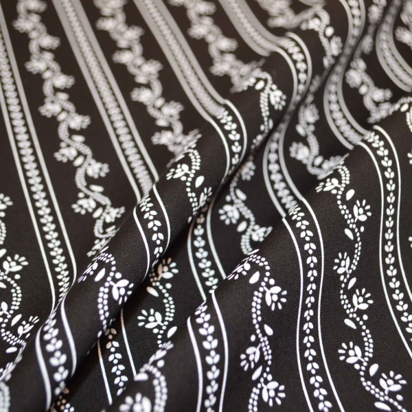 Trachten schwarz-weiß Trachten Trachtenstoff Trachten schwarz-weiß Baumwolle Tracht Trachtenblusenstoff schwarz-weiß Schürzenstoff Trachtenschürze Blümchen Landhausstil schwarz weiß
